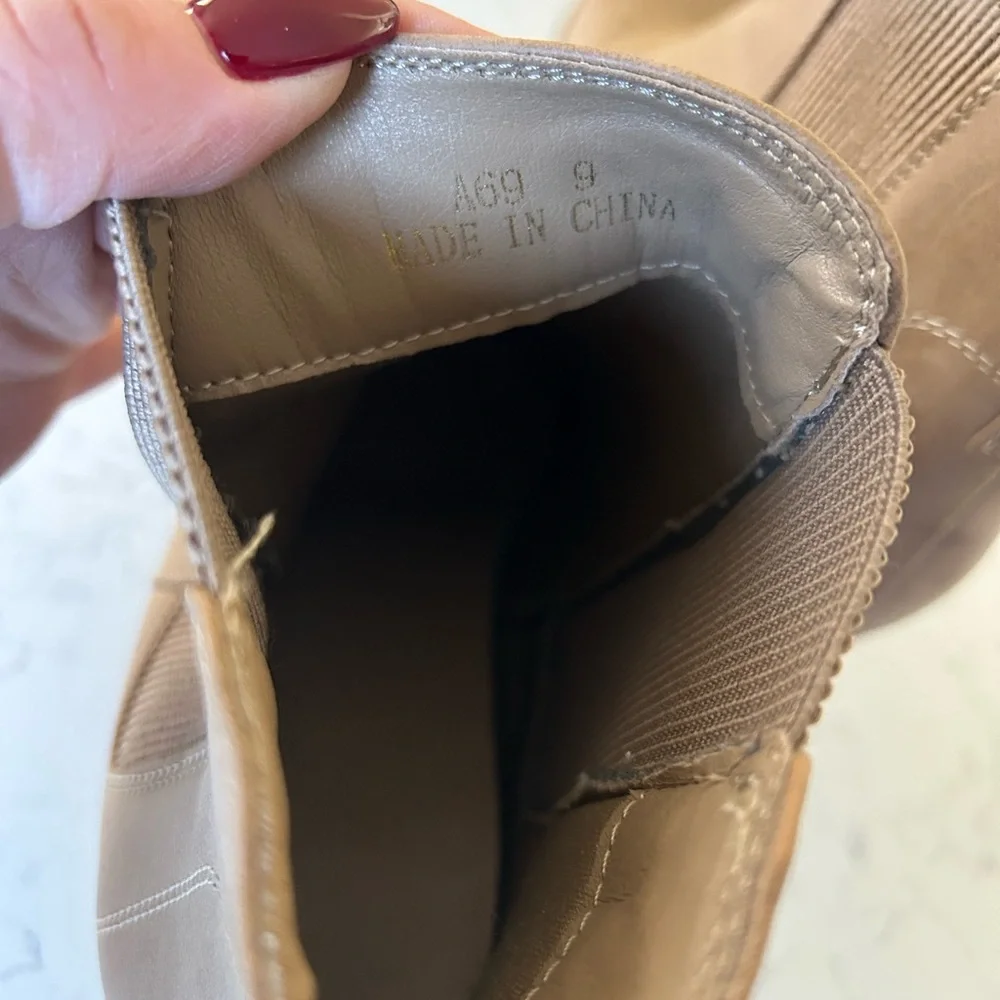 Women's Wedge Tan Ankle Chelsea Boots - Picture 9 of 13